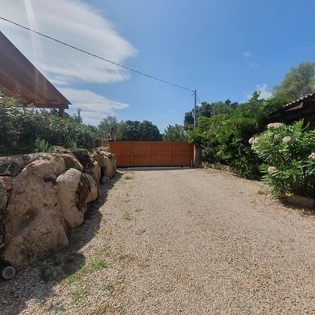 Suite Mirialveda San Pantaleo Luaran gambar