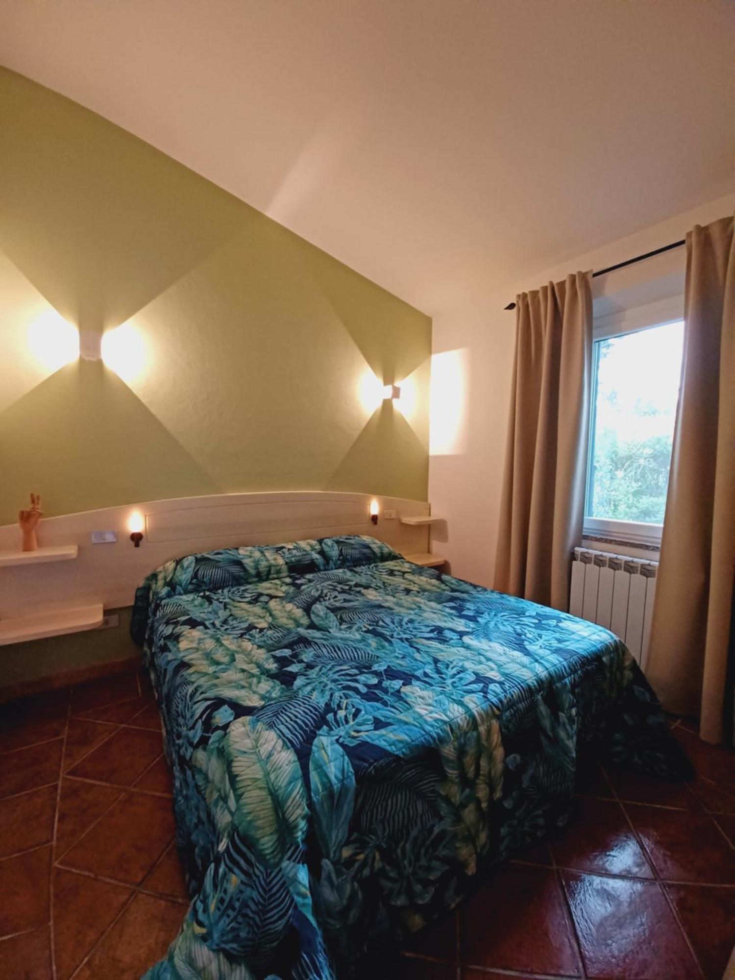 Suite Mirialveda San Pantaleo Luaran gambar